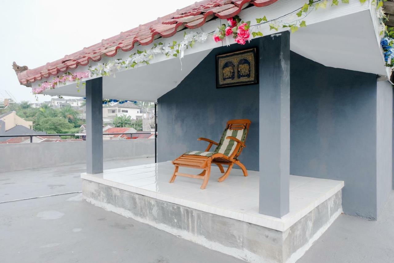 Reddoorz Syariah @ Puncak Buring Ξενοδοχείο Μαλάνγκ Εξωτερικό φωτογραφία